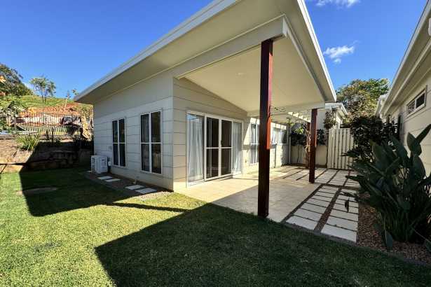 Cosy, Lifestyle-Focused Duplex in Woombye