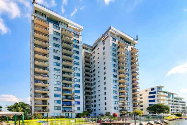 Riverside Living in the Heart of Maroochydore