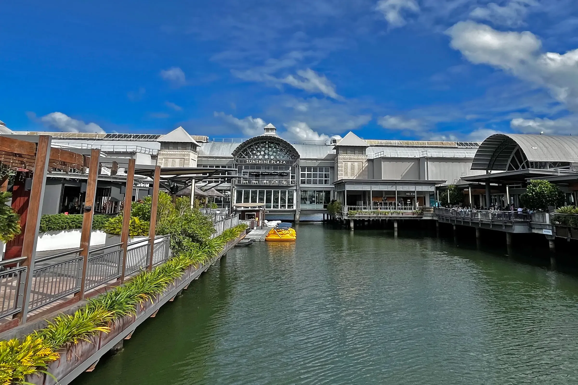 Maroochydore Sunshine Plaza, Maroochy River, restaurants and shopping centre