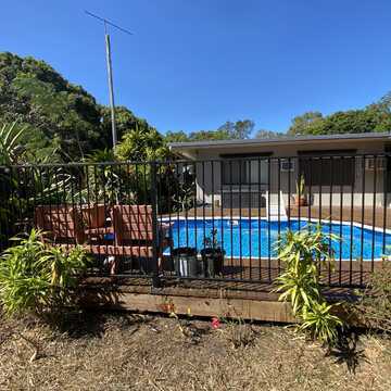 Peter Herrmann and Jacqueline Collins-Herrmann testimonial image