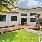 Friendly, Professional & Knowledgeable.