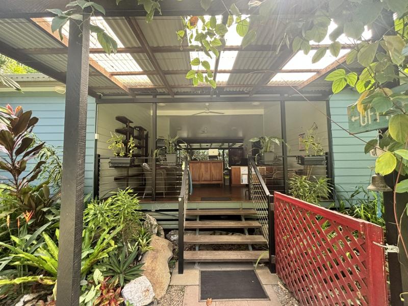 Bloomfield Cabins & Camping – Tropical Tourism Opportunity on the Coast