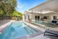 Seabreeze Escape - Huge Family Beach House. Pool. Aircon. Wifi