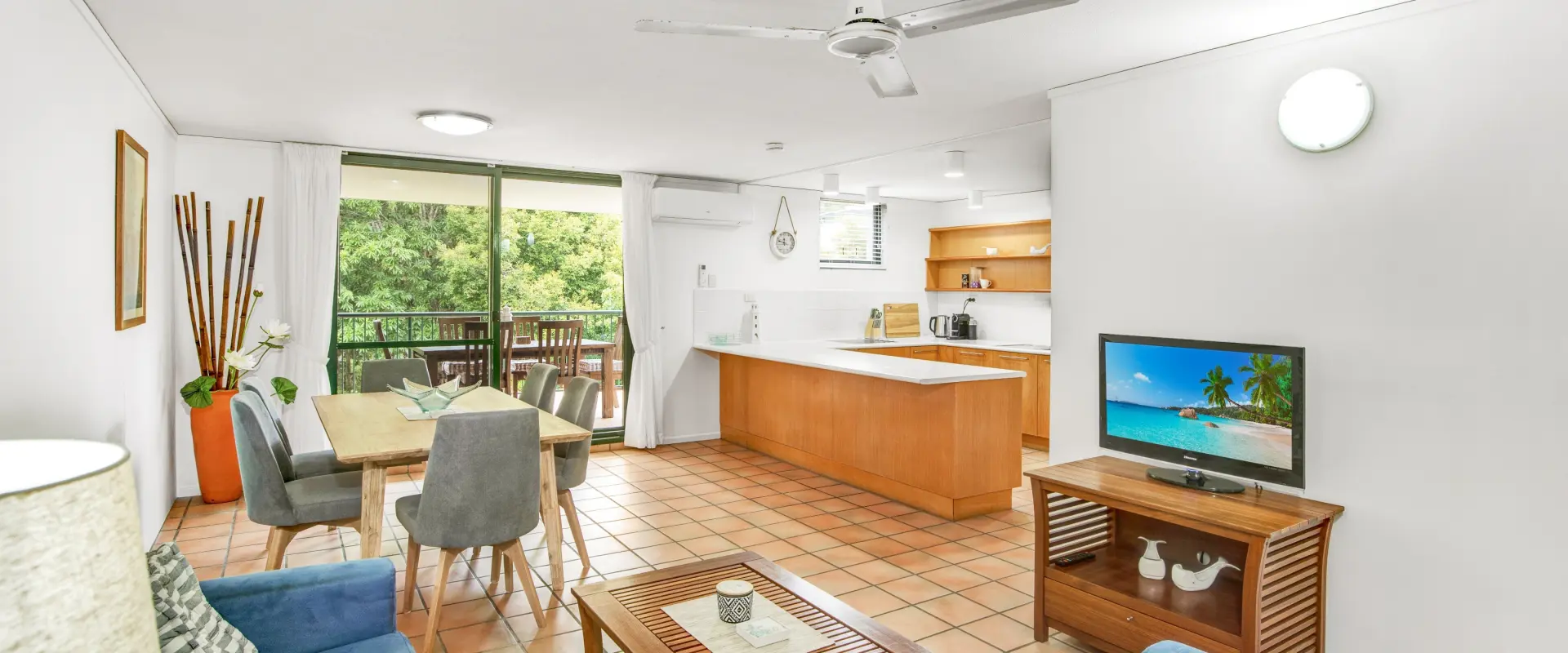 Unit 9, 9 Rainbow Shores Drive, Rainbow Beach, Rainbow Beach - Thumbnail 2