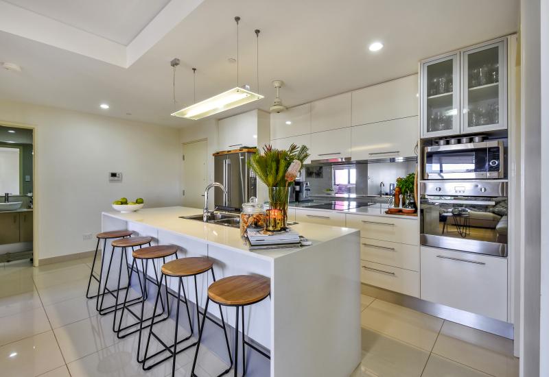 Skyline Views - Inner City Sanctuary