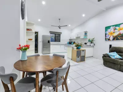 Jayne W testimonial image