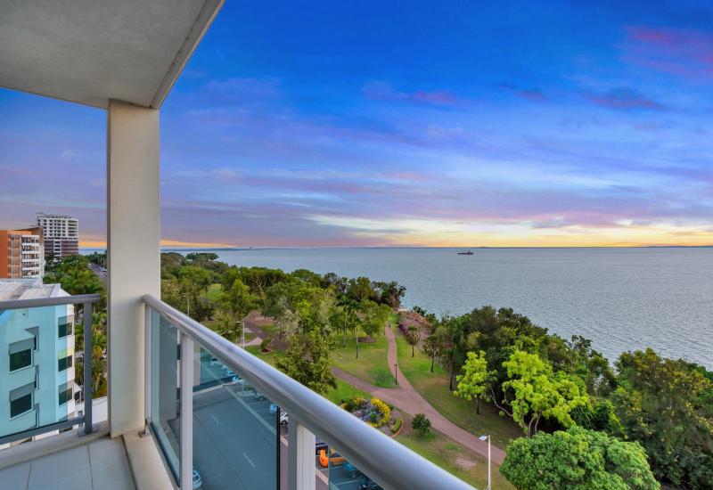 Luxury Waterfront Living in the Heart of Darwin City