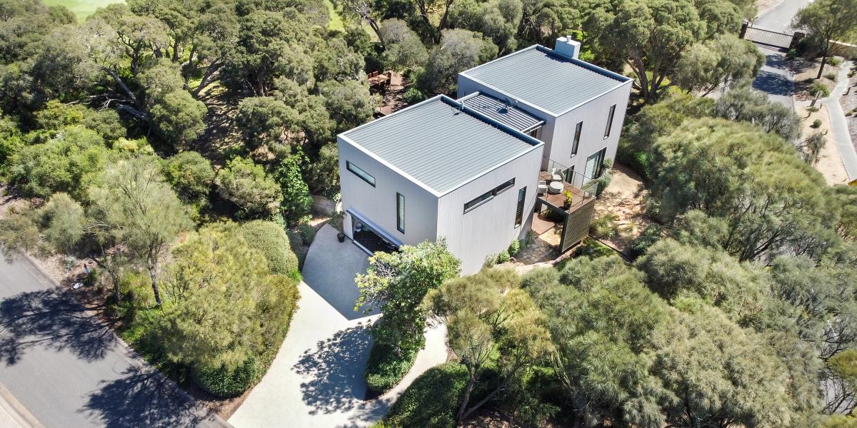 An Architurally Designed Home Nestled Within Ancient Moonah Woodland