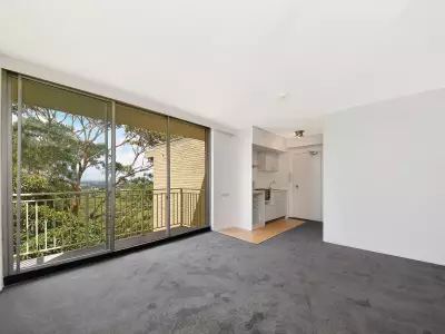 Helen C testimonial image