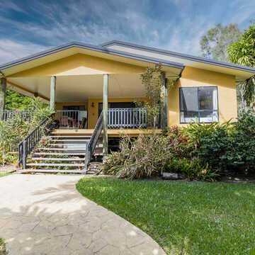 Nicole testimonial image