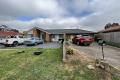 Spacious Dual Living Residence Ideal Location