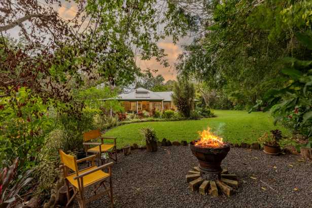 PEACEFUL HAVEN WITH 4 BAY SHED AND CREEK