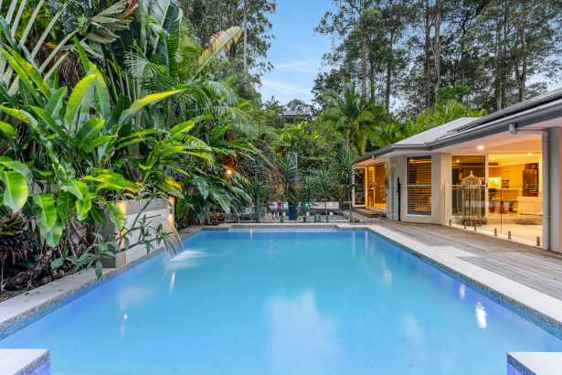 MODERN HINTERLAND LUXURY WITH DUAL LIVING