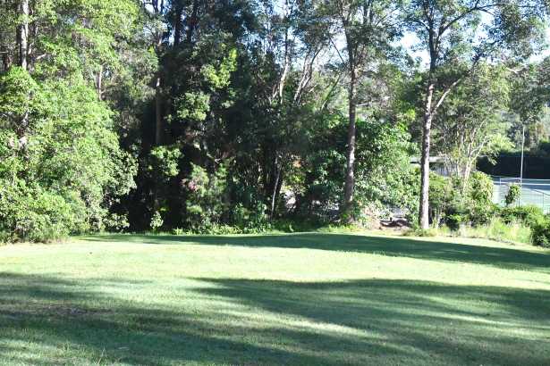 EXCLUSIVE LAND PARCEL OVERLOOKING NOOSA VALLEY COUNTRY CLUB