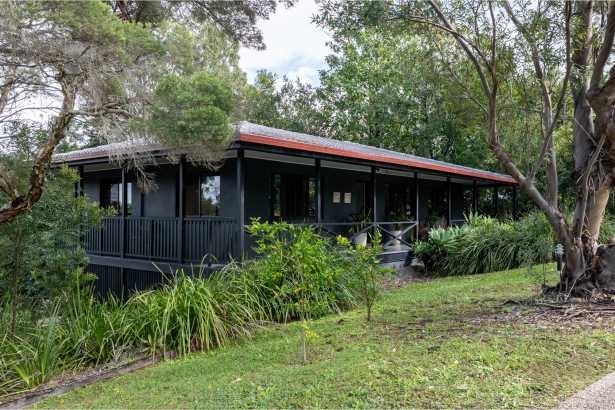 PEACEFUL VALLEY VIEWS IN DOONAN’S PRESTIGIOUS GOLDEN TRIANGLE