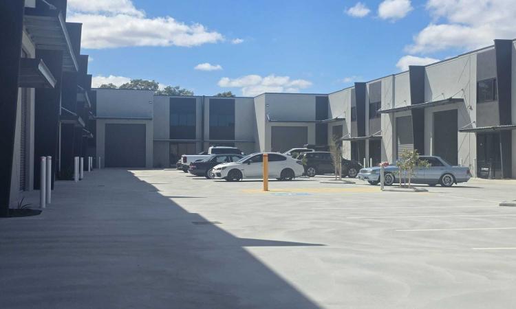 Brand New 260sqm Warehouse in Secure Complex