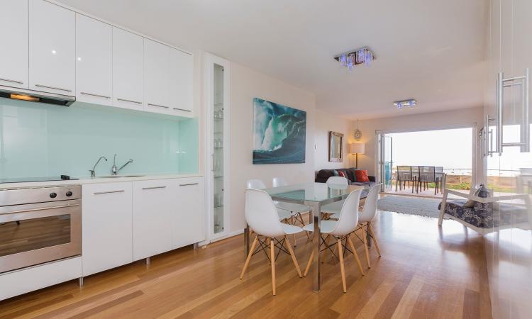 Ocean at your Doorstep! Fully furnished!