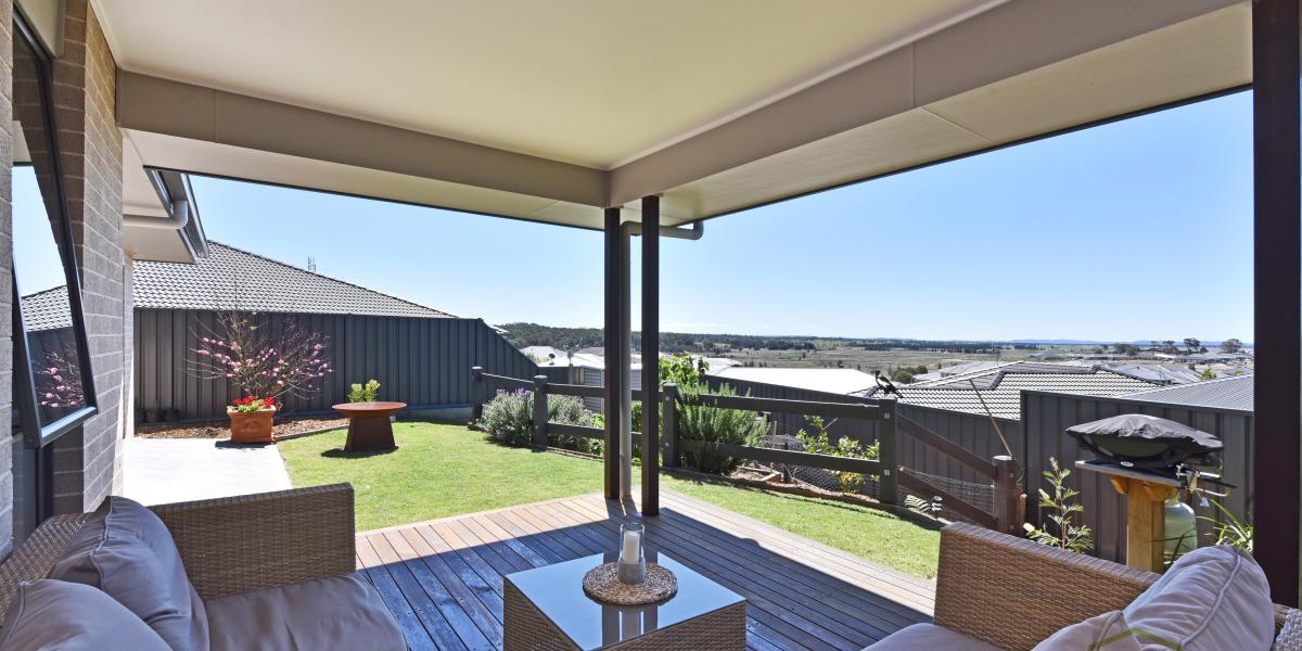 home-fletcher-s-number-1-real-estate-agency-day-by-day-property