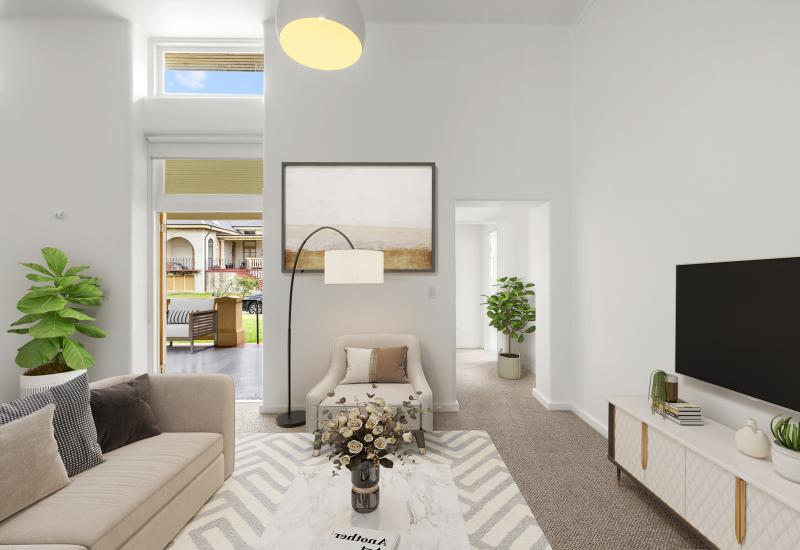 Huge One-Bedroom Apartment - New carpet - Freshly painted!