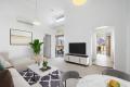 Huge One-Bedroom Apartment - fresh carpet and paint (Enter from - Curie St)