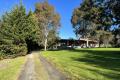 Privately situated open plan mud brick home on almost an acre