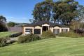 SENSATIONAL FAMILY HOME WITH AWESOME RURAL VIEWS!