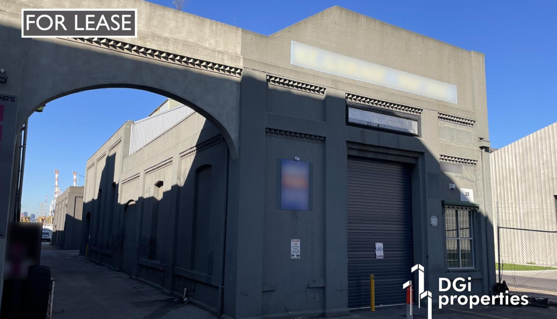 New York-Style Warehouse Building