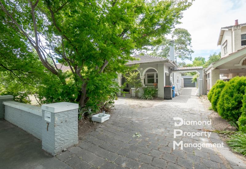 Classic Spanish-Style Home in Glen Iris