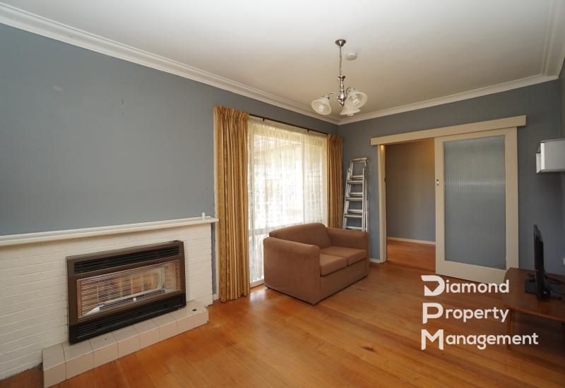 Beautiful Corner Three Bedroom House