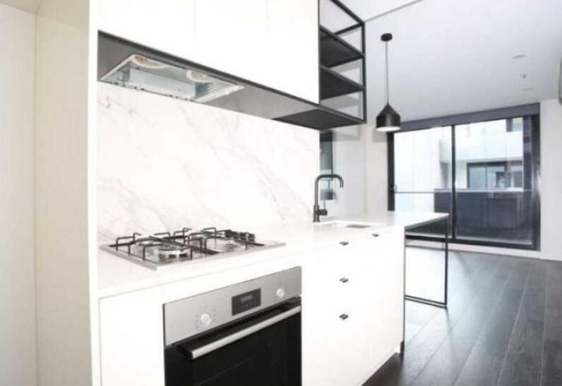 Stylish City-Edge Living with Exceptional Amenities