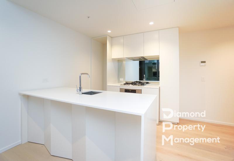 Modern Two Bedroom Apartment With Stunning View