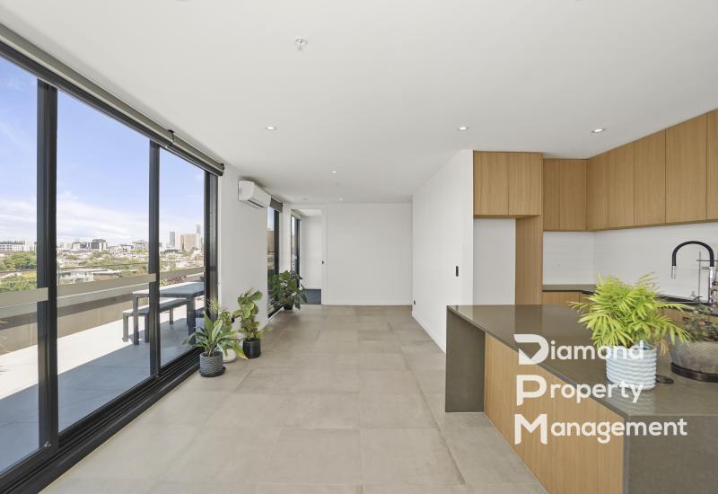 Penthouse Luxury in the Heart of Richmond