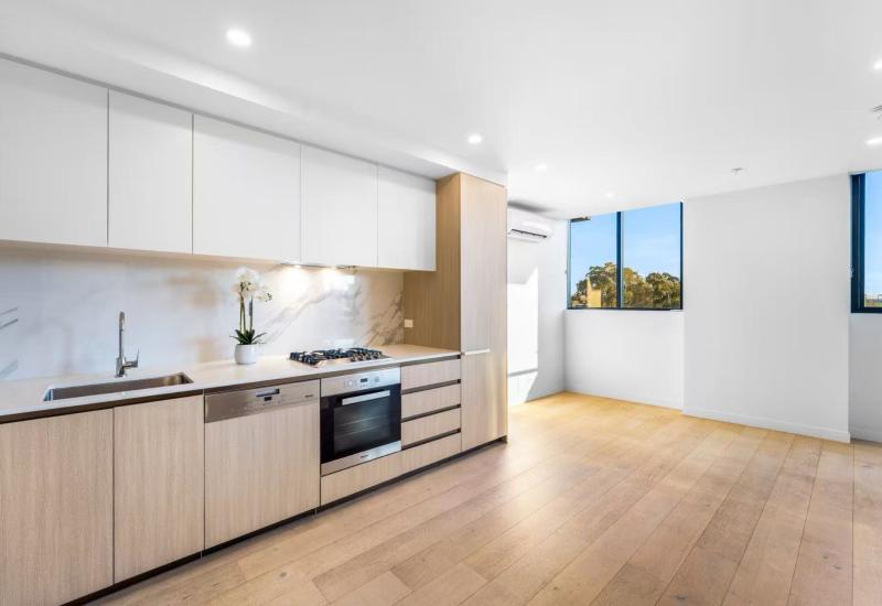 Prime Parkside Living – Ready to Move In!