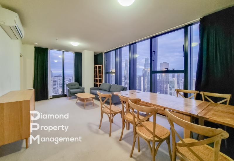 Exquisite Apartment With Unmatched Views And Prime Location