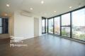 Spectacular view and facility, Conservatory Apartment is close to everything