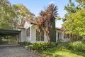 Charming Cottage. Convenient Locale