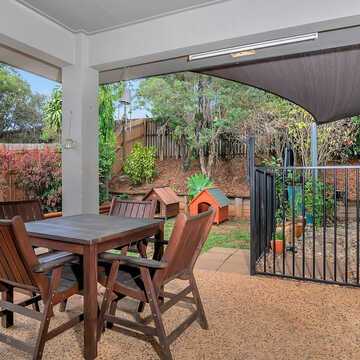 Sarah-Jane Gough testimonial image