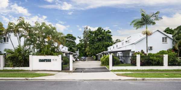 Neil Moore testimonial image