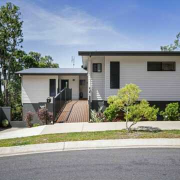 Adam & Angela Whitehead testimonial image