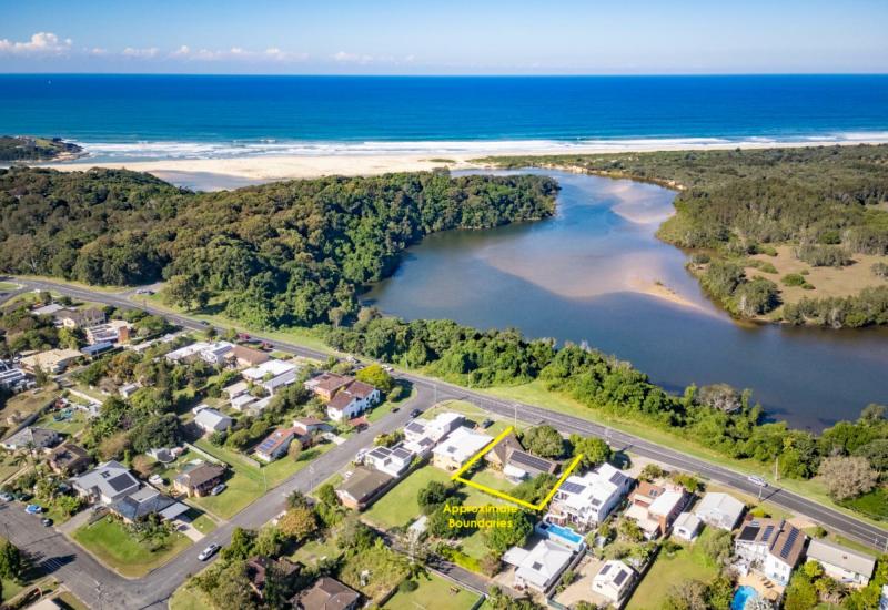 A SPACIOUS FAMILY HOME IN SAWTELL