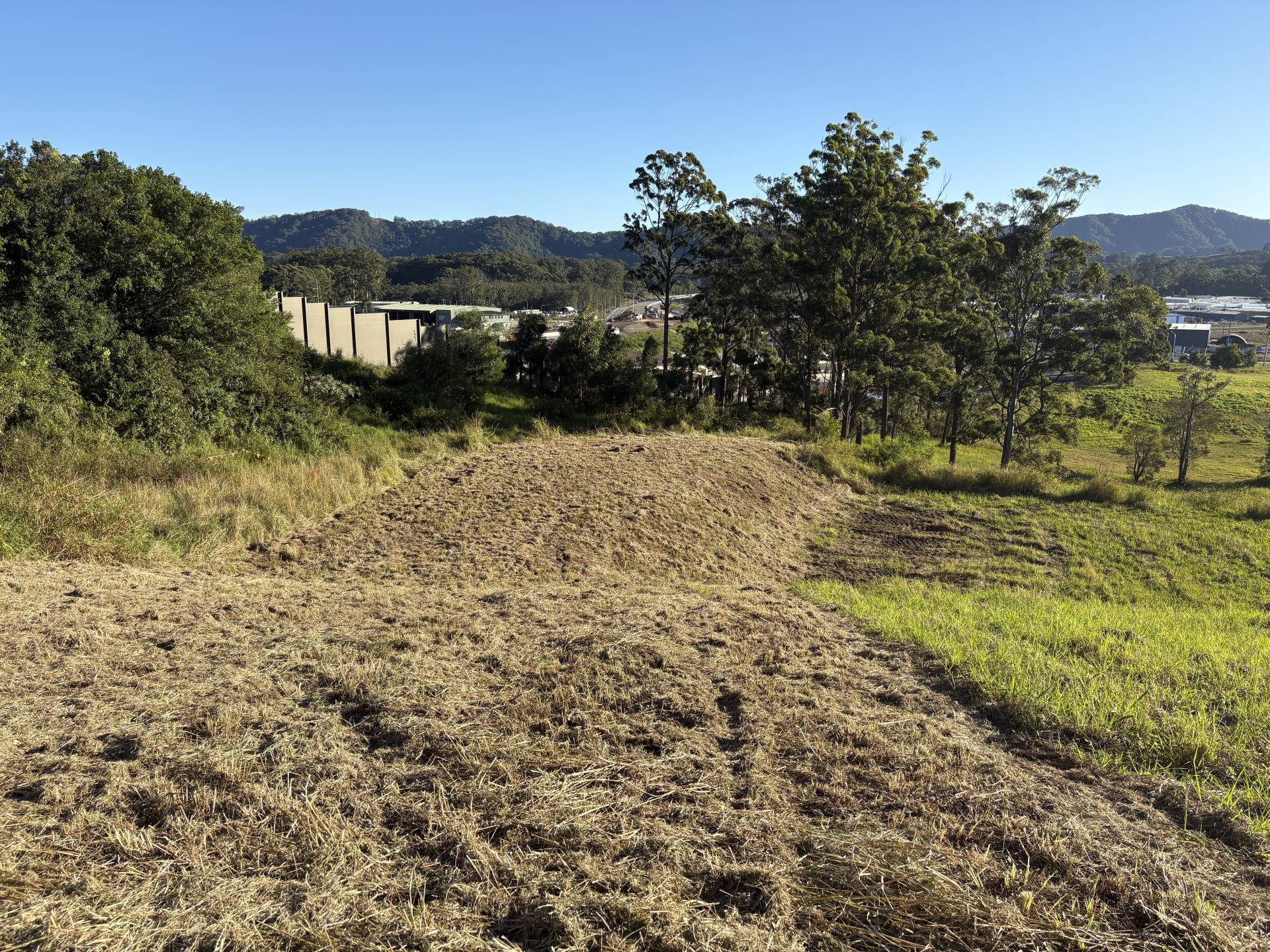 1a Song Trail, Coffs Harbour - Thumbnail 2