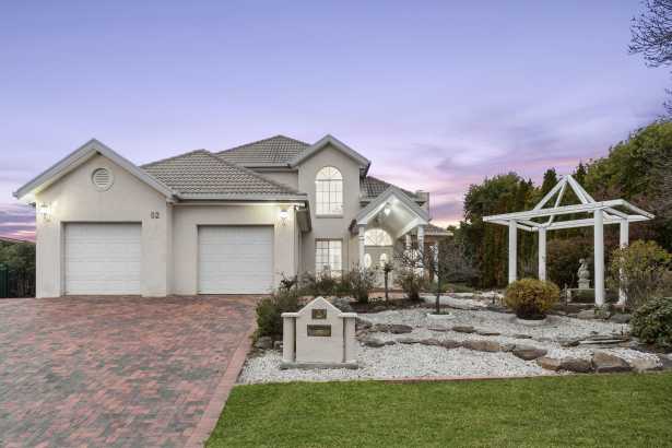 Executive Family Home in Prestigious Gleneagles Estate