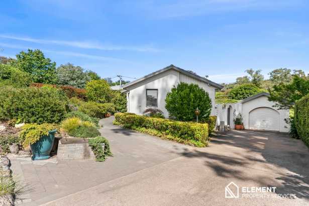 Immaculately Presented Home - One of Lyons Most Desirable Cul De Sacs