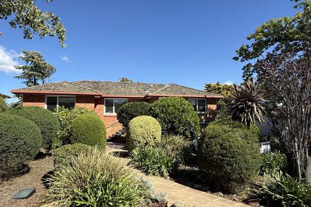 Tidy Four Bedroom Home in Great Location