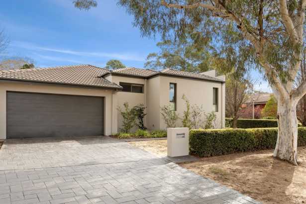 Well Designed Modern Family Home