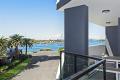 RESORT-STYLE LIVING OR INVESTMENT OPPORTUNITY ON THE DOORSTEP OF HAMILTON HARBOUR