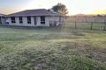 Compact 4-Bedroom Duplex, Ideal Country Living !!!!