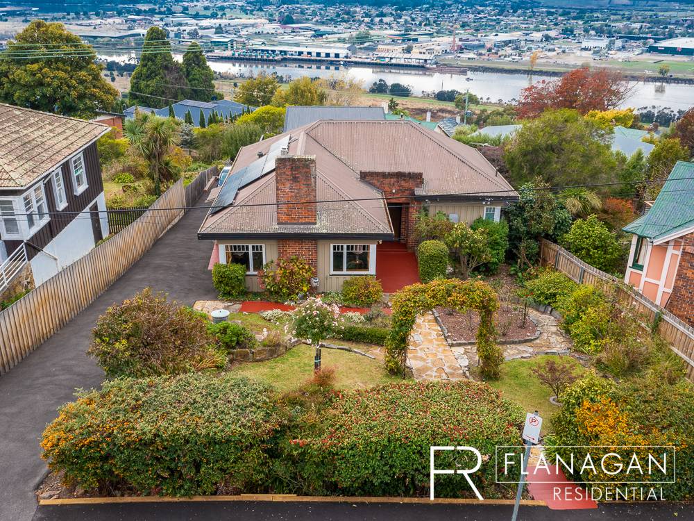 8 Osborne Ave, Trevallyn - Thumbnail 2