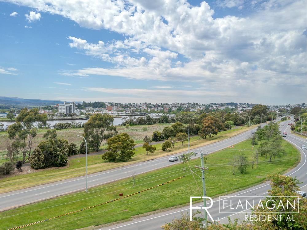 67 West Tamar Road, Trevallyn - Thumbnail 4