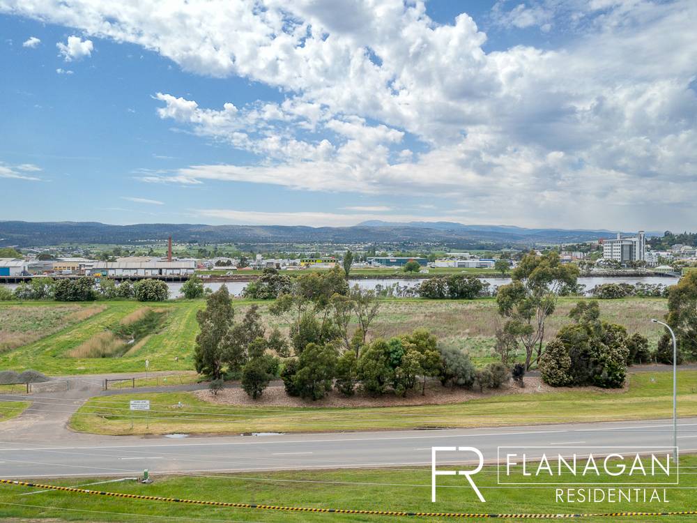 67 West Tamar Road, Trevallyn - Thumbnail 3